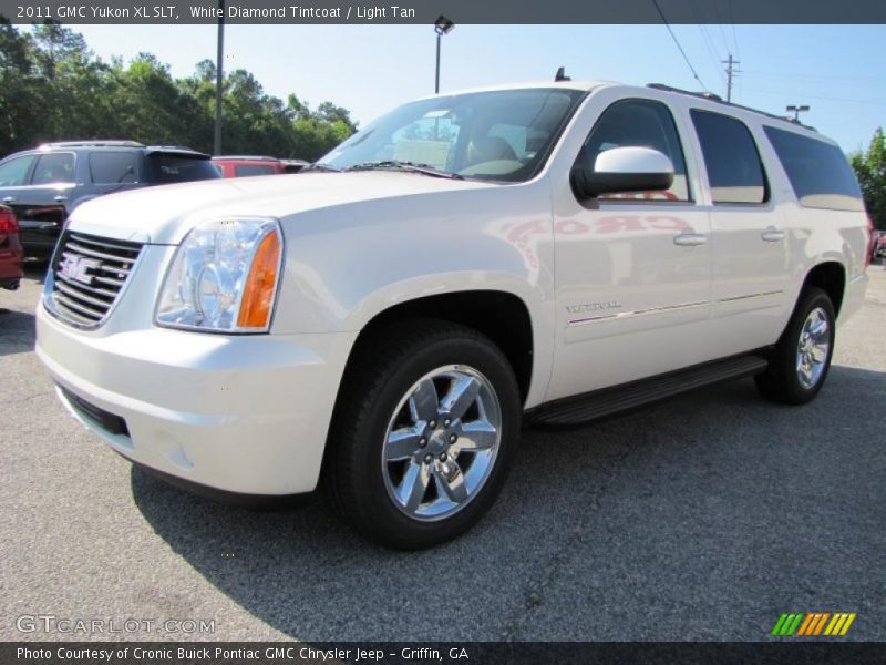 White Diamond Tintcoat / Light Tan 2011 GMC Yukon XL SLT
