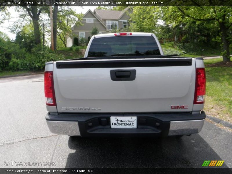 Silver Birch Metallic / Dark Titanium/Light Titanium 2007 GMC Sierra 1500 SLE Extended Cab