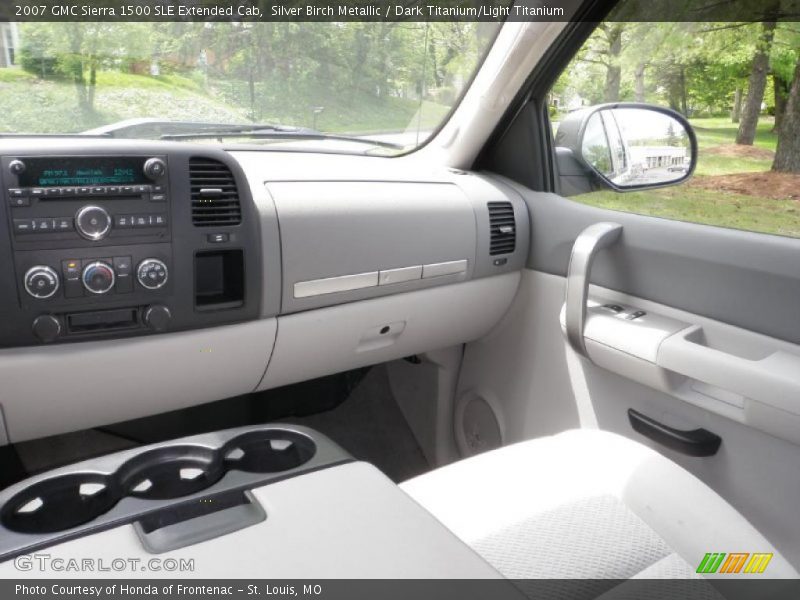 Silver Birch Metallic / Dark Titanium/Light Titanium 2007 GMC Sierra 1500 SLE Extended Cab