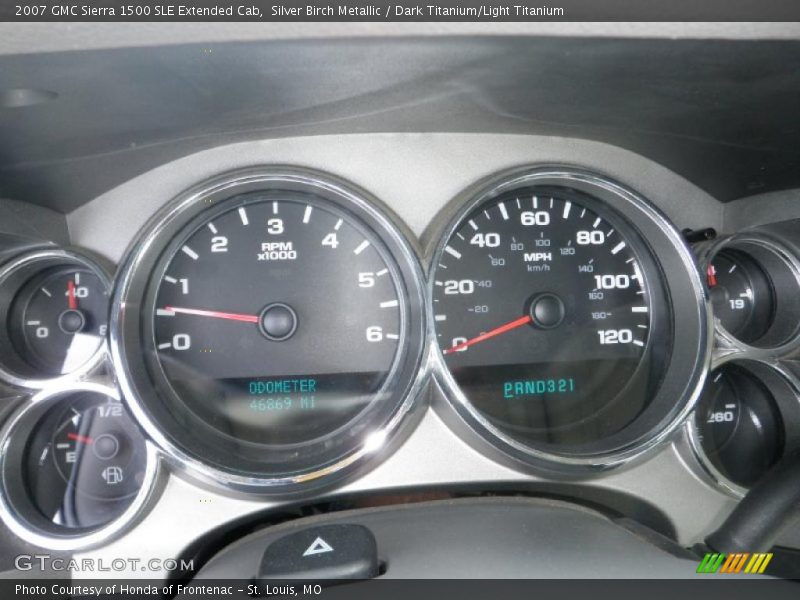 Silver Birch Metallic / Dark Titanium/Light Titanium 2007 GMC Sierra 1500 SLE Extended Cab
