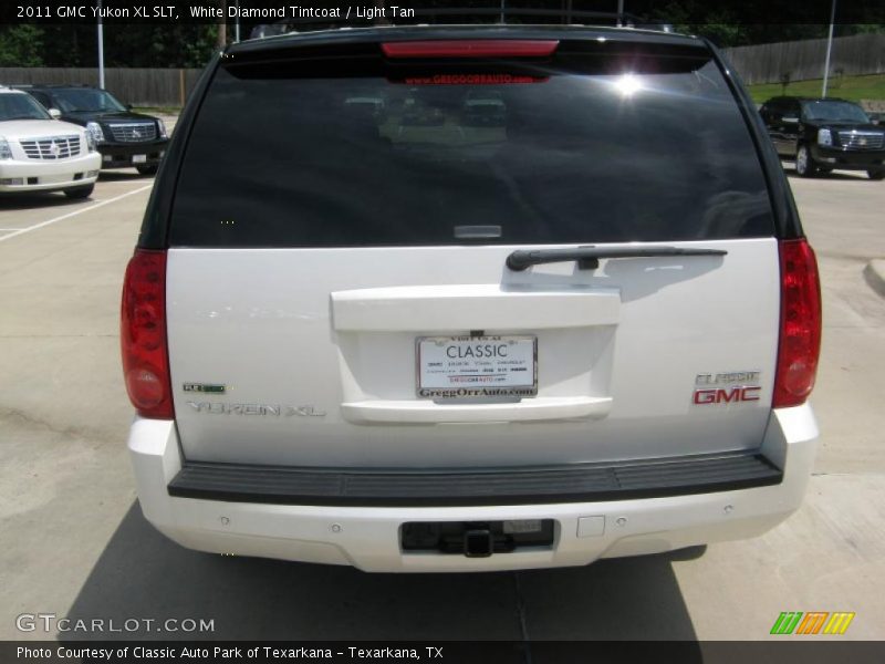 White Diamond Tintcoat / Light Tan 2011 GMC Yukon XL SLT