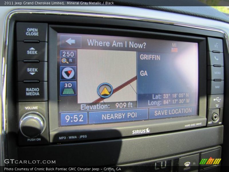 Navigation of 2011 Grand Cherokee Limited