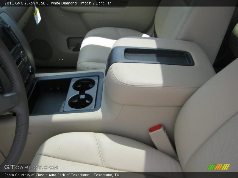 White Diamond Tintcoat / Light Tan 2011 GMC Yukon XL SLT