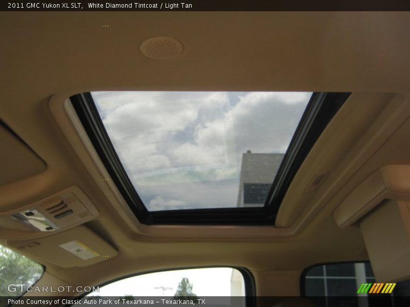 White Diamond Tintcoat / Light Tan 2011 GMC Yukon XL SLT