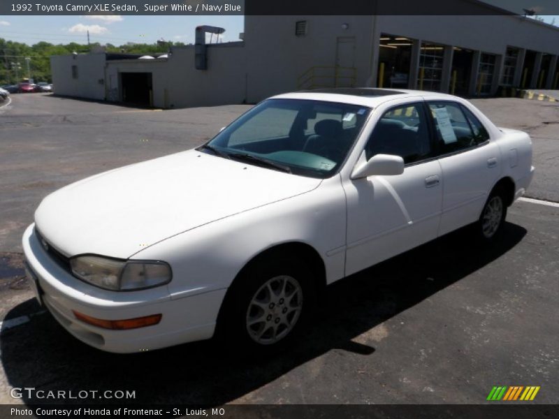 Super White / Navy Blue 1992 Toyota Camry XLE Sedan