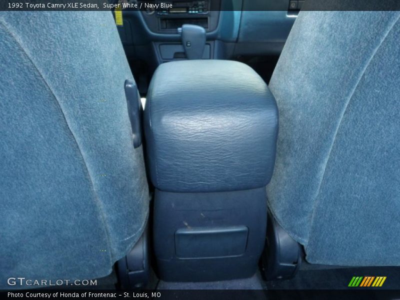 Super White / Navy Blue 1992 Toyota Camry XLE Sedan