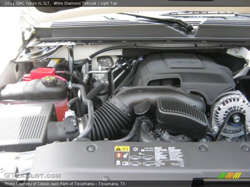 White Diamond Tintcoat / Light Tan 2011 GMC Yukon XL SLT