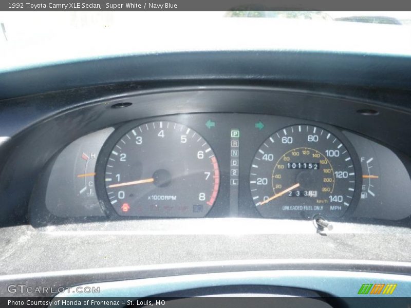 Super White / Navy Blue 1992 Toyota Camry XLE Sedan