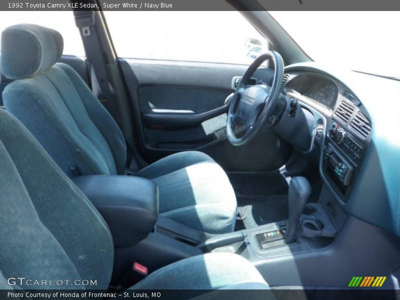 Super White / Navy Blue 1992 Toyota Camry XLE Sedan