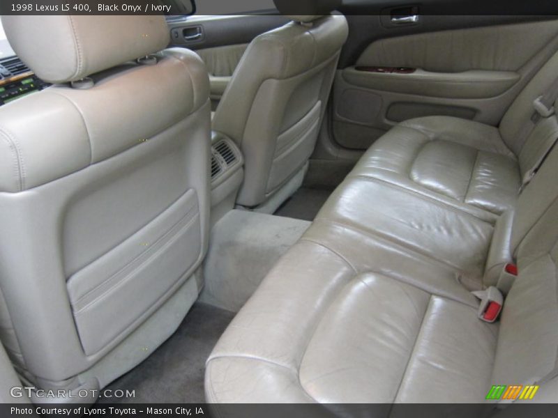 Black Onyx / Ivory 1998 Lexus LS 400