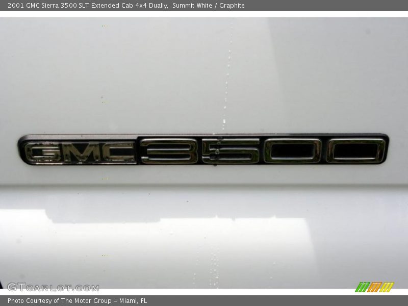 Summit White / Graphite 2001 GMC Sierra 3500 SLT Extended Cab 4x4 Dually