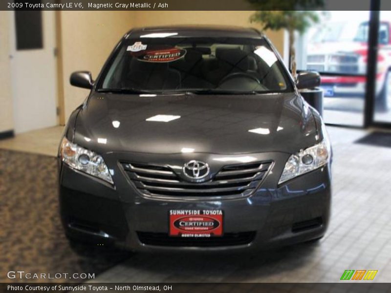 Magnetic Gray Metallic / Ash 2009 Toyota Camry LE V6