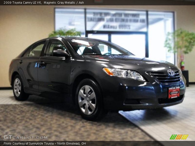 Magnetic Gray Metallic / Ash 2009 Toyota Camry LE V6