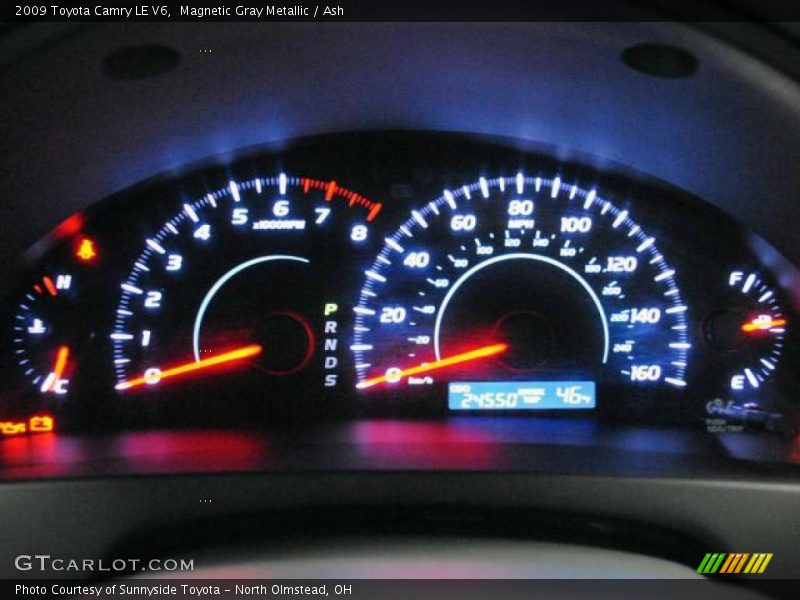 Magnetic Gray Metallic / Ash 2009 Toyota Camry LE V6