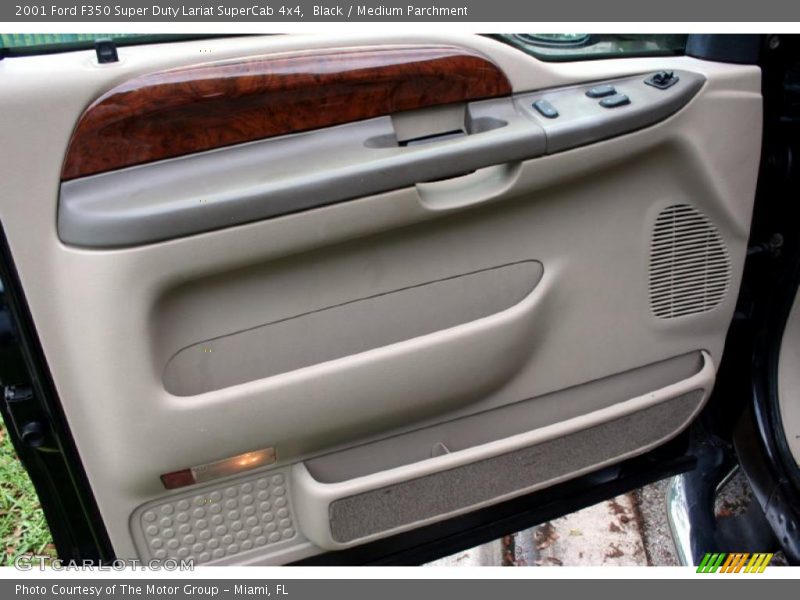 Black / Medium Parchment 2001 Ford F350 Super Duty Lariat SuperCab 4x4