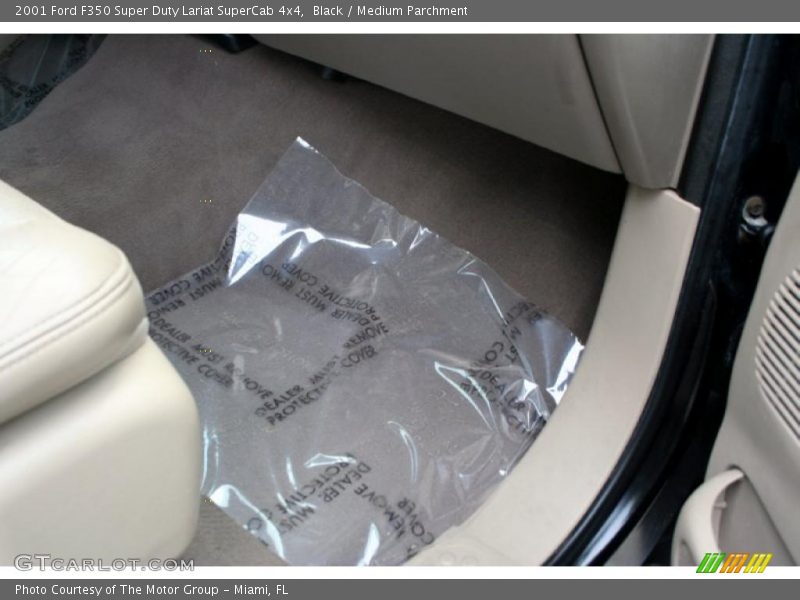 Black / Medium Parchment 2001 Ford F350 Super Duty Lariat SuperCab 4x4