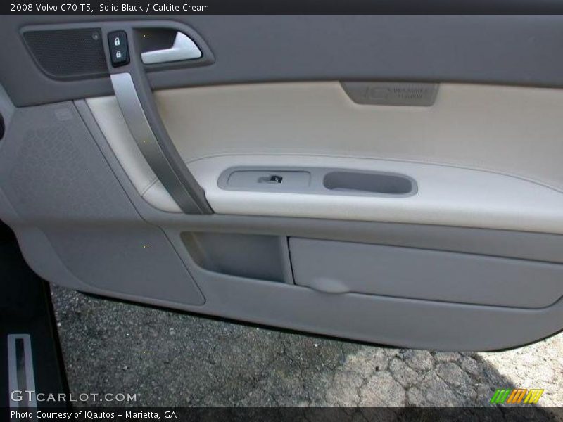 Door Panel of 2008 C70 T5