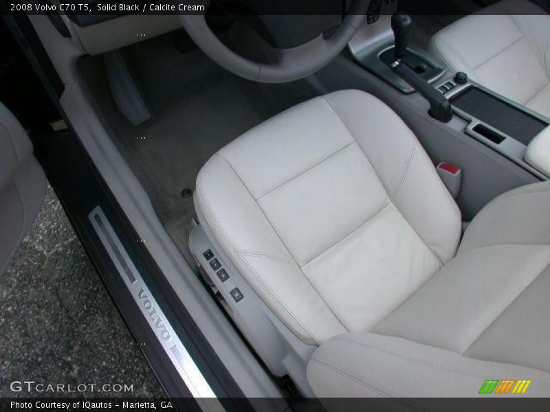 Solid Black / Calcite Cream 2008 Volvo C70 T5