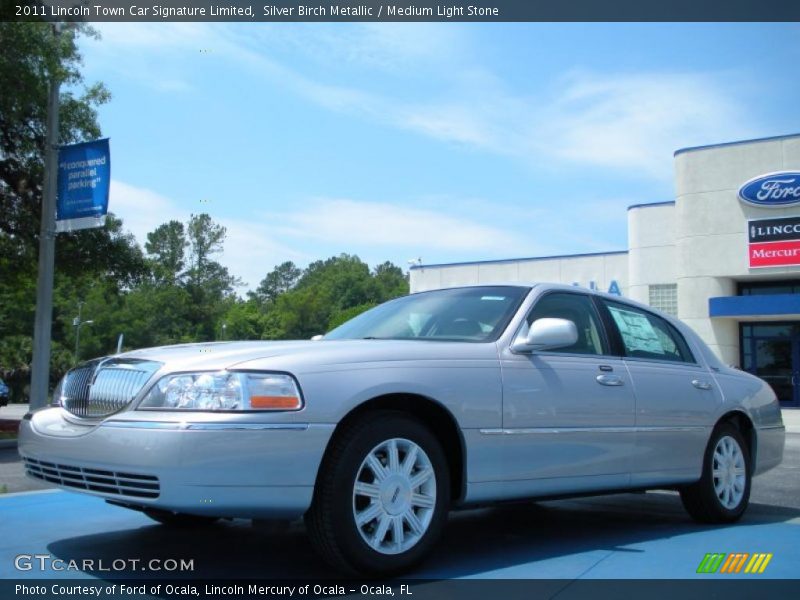 Silver Birch Metallic / Medium Light Stone 2011 Lincoln Town Car Signature Limited