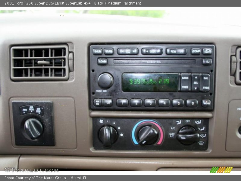 Black / Medium Parchment 2001 Ford F350 Super Duty Lariat SuperCab 4x4