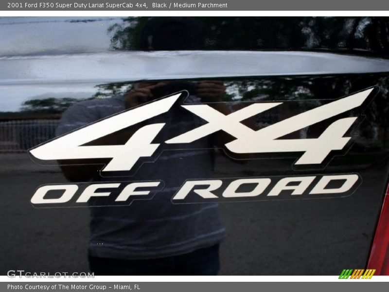 Black / Medium Parchment 2001 Ford F350 Super Duty Lariat SuperCab 4x4