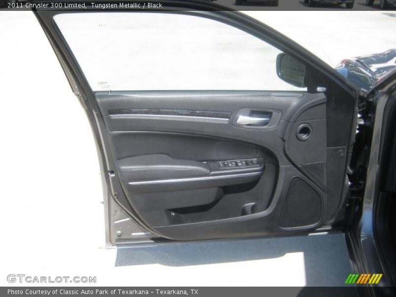 Tungsten Metallic / Black 2011 Chrysler 300 Limited