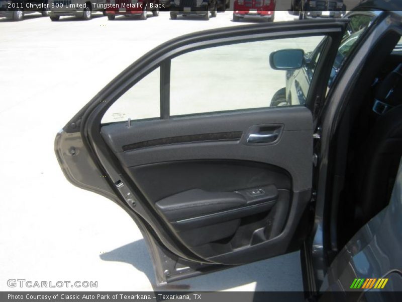 Tungsten Metallic / Black 2011 Chrysler 300 Limited