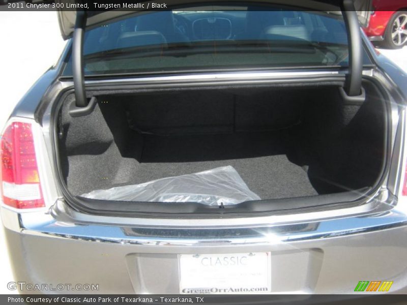 Tungsten Metallic / Black 2011 Chrysler 300 Limited