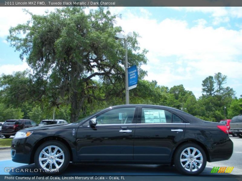 Tuxedo Black Metallic / Dark Charcoal 2011 Lincoln MKZ FWD