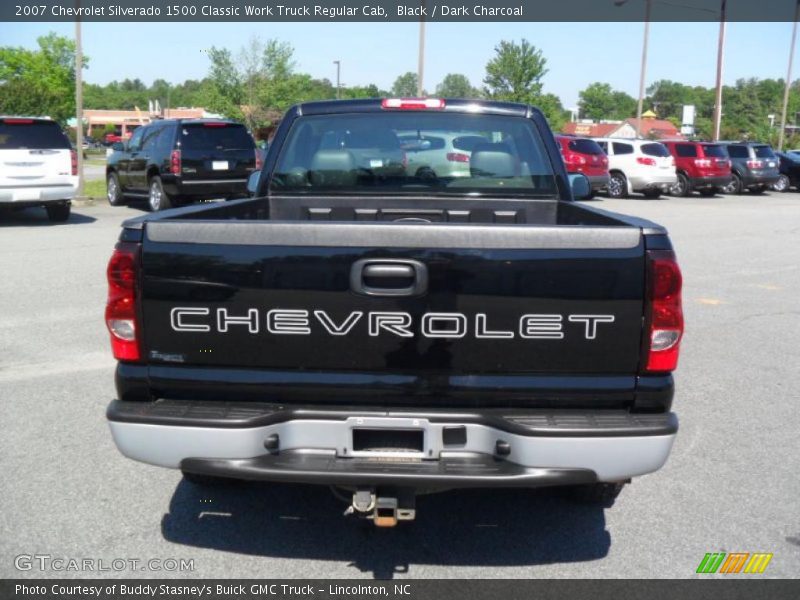 Black / Dark Charcoal 2007 Chevrolet Silverado 1500 Classic Work Truck Regular Cab
