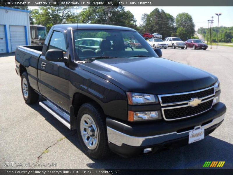 Black / Dark Charcoal 2007 Chevrolet Silverado 1500 Classic Work Truck Regular Cab