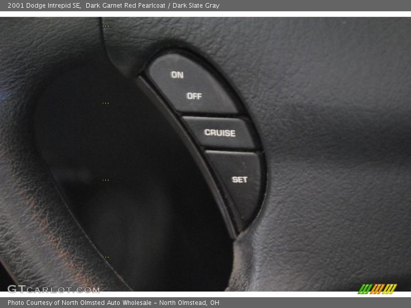 Dark Garnet Red Pearlcoat / Dark Slate Gray 2001 Dodge Intrepid SE