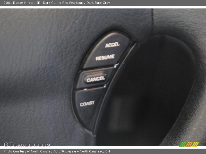 Dark Garnet Red Pearlcoat / Dark Slate Gray 2001 Dodge Intrepid SE