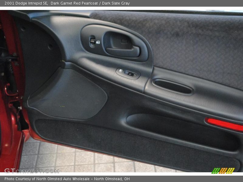 Dark Garnet Red Pearlcoat / Dark Slate Gray 2001 Dodge Intrepid SE