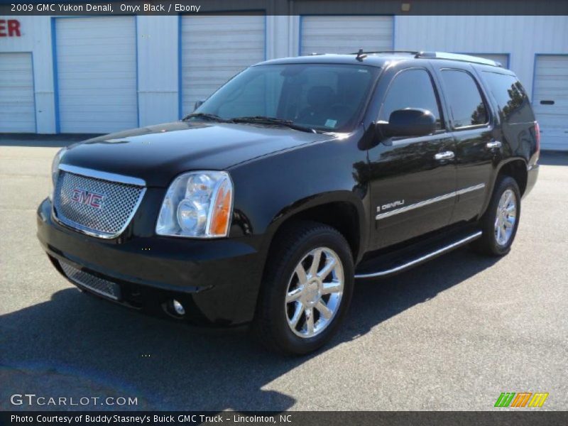 Onyx Black / Ebony 2009 GMC Yukon Denali