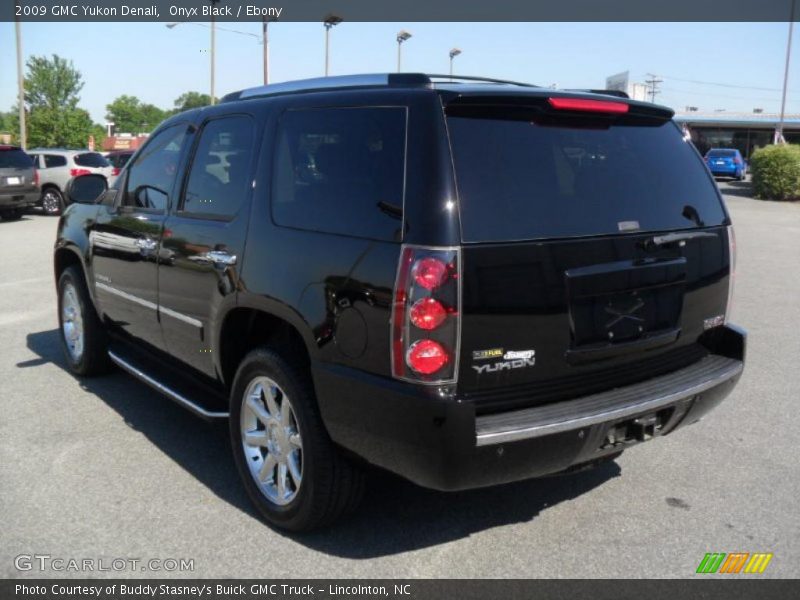 Onyx Black / Ebony 2009 GMC Yukon Denali