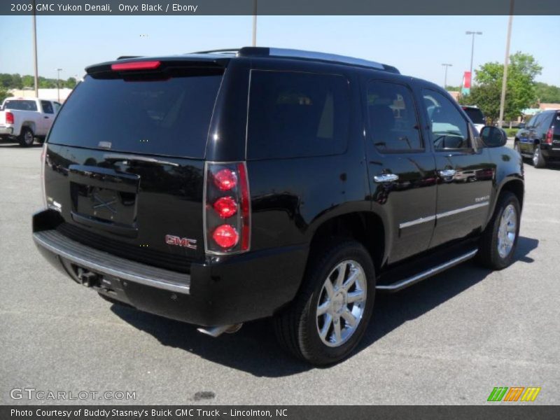 Onyx Black / Ebony 2009 GMC Yukon Denali