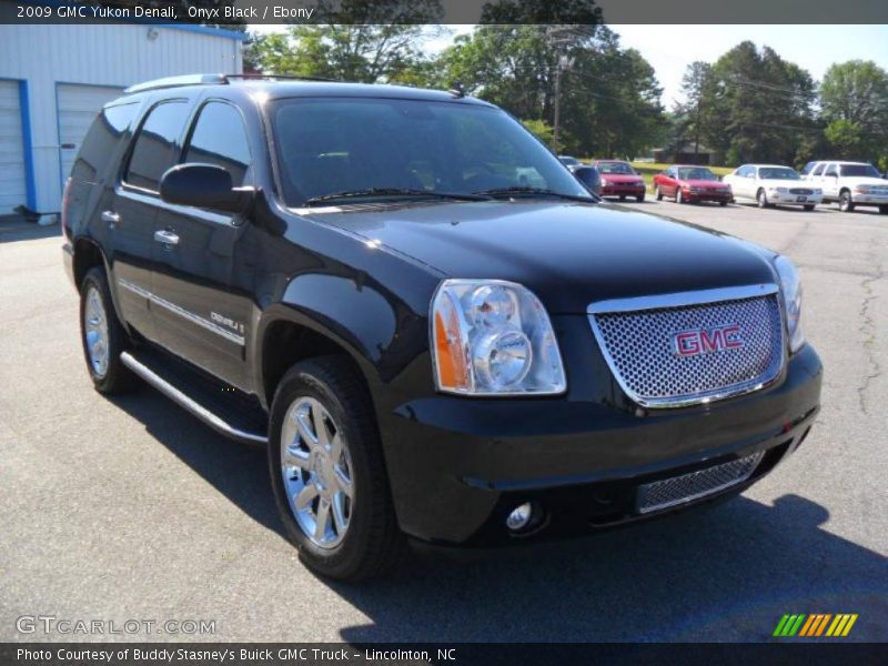 Onyx Black / Ebony 2009 GMC Yukon Denali