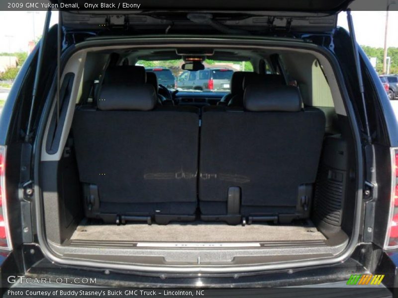 Onyx Black / Ebony 2009 GMC Yukon Denali
