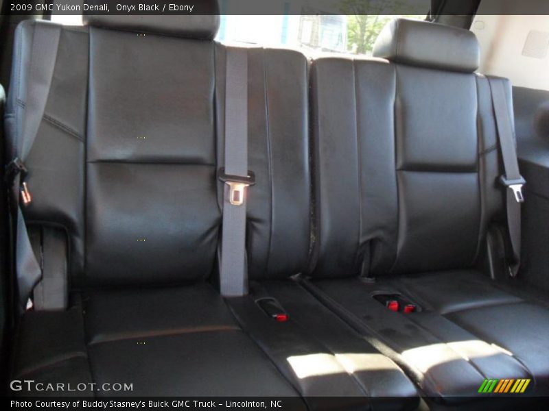 Onyx Black / Ebony 2009 GMC Yukon Denali