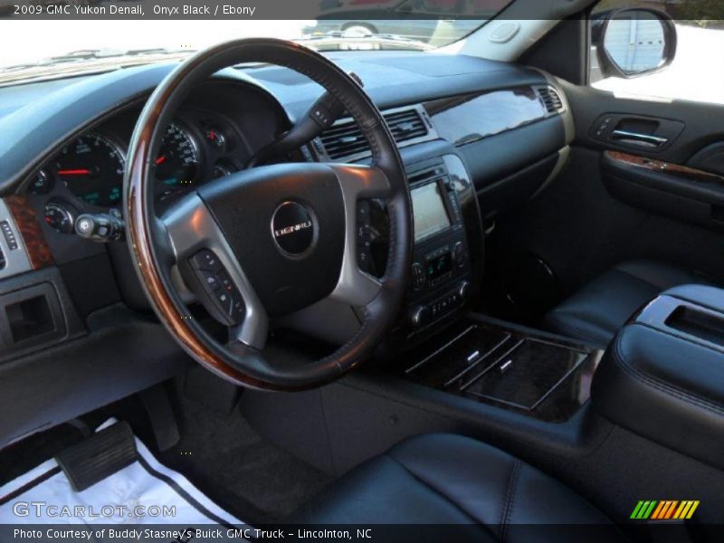 Onyx Black / Ebony 2009 GMC Yukon Denali