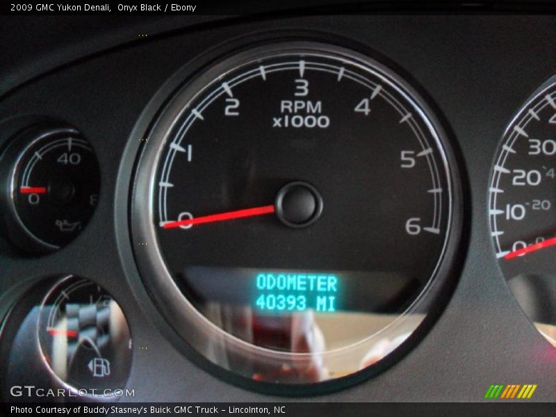 Onyx Black / Ebony 2009 GMC Yukon Denali