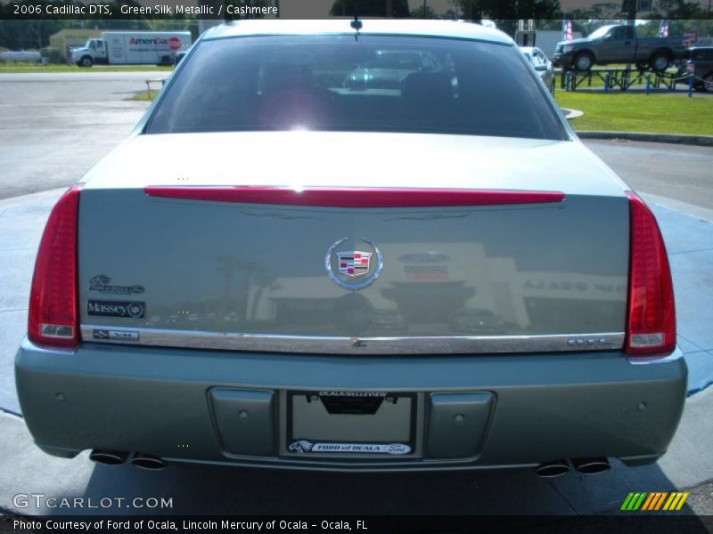 Green Silk Metallic / Cashmere 2006 Cadillac DTS