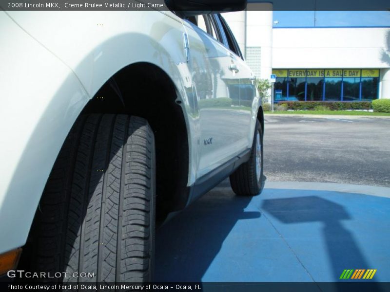Creme Brulee Metallic / Light Camel 2008 Lincoln MKX