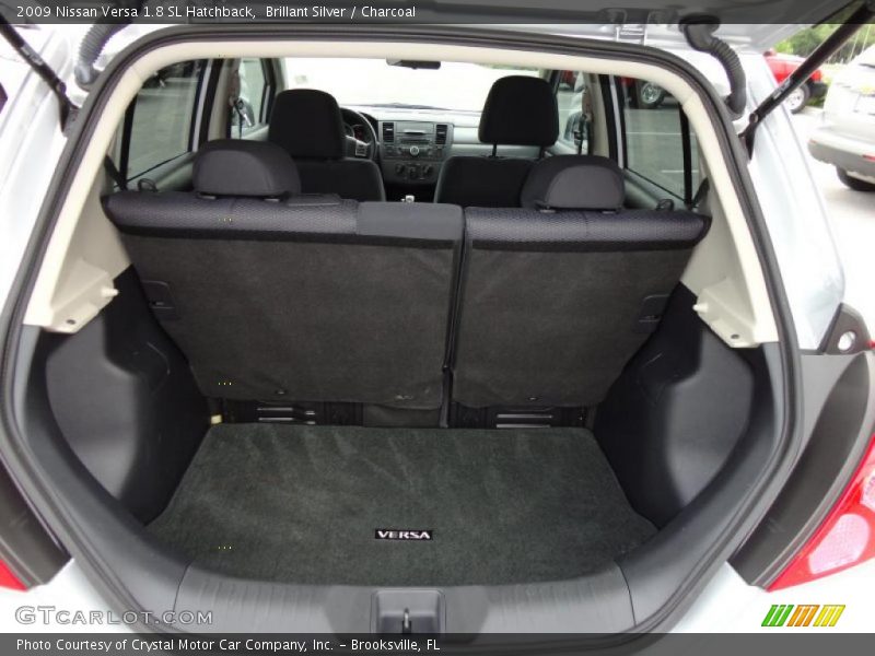 Brillant Silver / Charcoal 2009 Nissan Versa 1.8 SL Hatchback