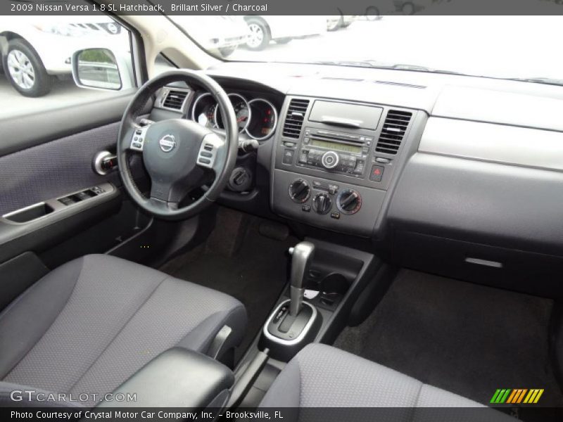 Brillant Silver / Charcoal 2009 Nissan Versa 1.8 SL Hatchback
