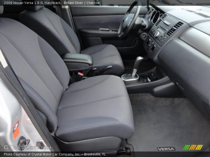 Brillant Silver / Charcoal 2009 Nissan Versa 1.8 SL Hatchback