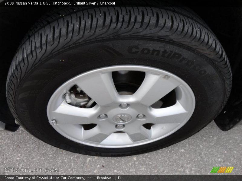 Brillant Silver / Charcoal 2009 Nissan Versa 1.8 SL Hatchback