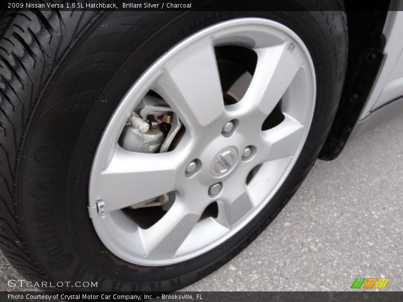 Brillant Silver / Charcoal 2009 Nissan Versa 1.8 SL Hatchback