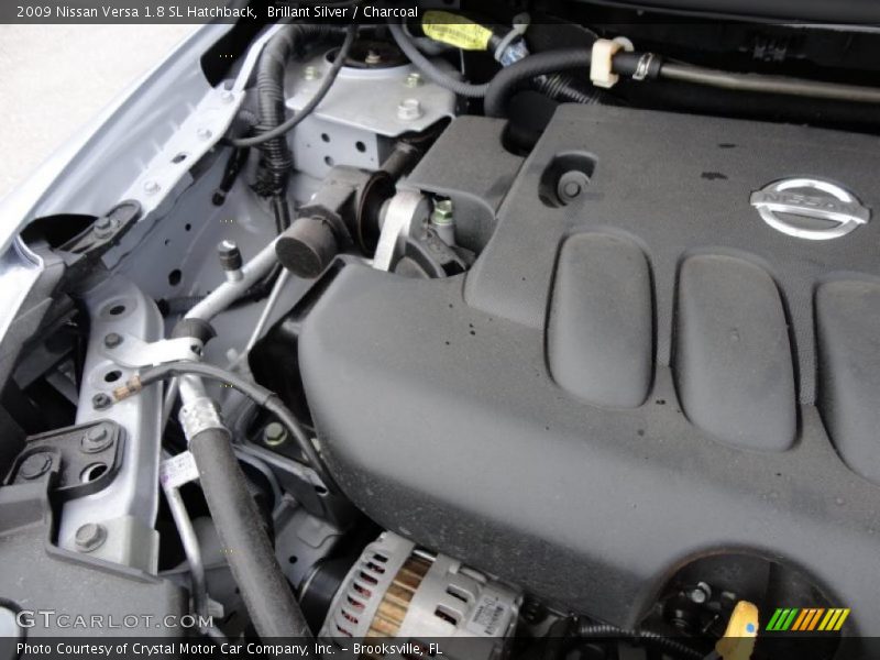 Brillant Silver / Charcoal 2009 Nissan Versa 1.8 SL Hatchback